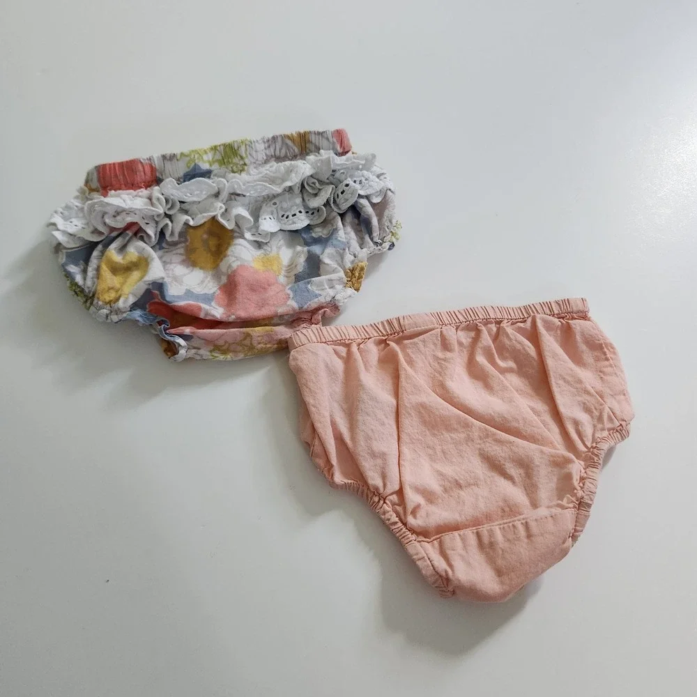 Baby Gap 100% Cotton Bloomers Diaper Covers size 18-24M Peach Floral Ruffle